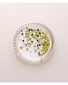 Кристали SWAROVSKI 2028 ss 3 Olivine 100 шт. (209)